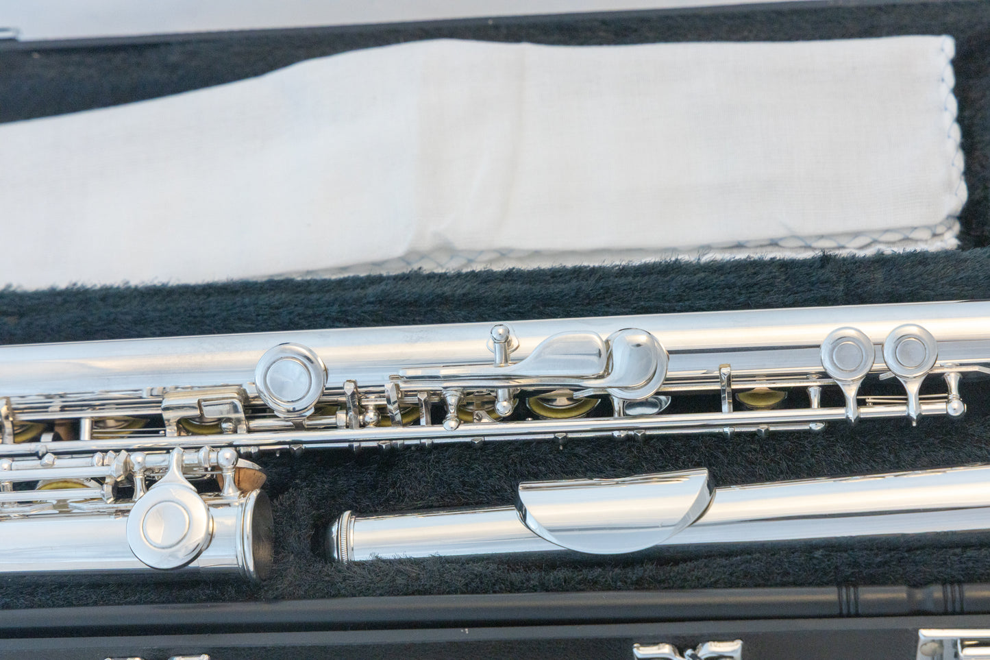 Yamaha YFL-385 II Intermediate Flute *Solid Silver Headjoint *Low-B *Japan Made *Cleaned & Serviced