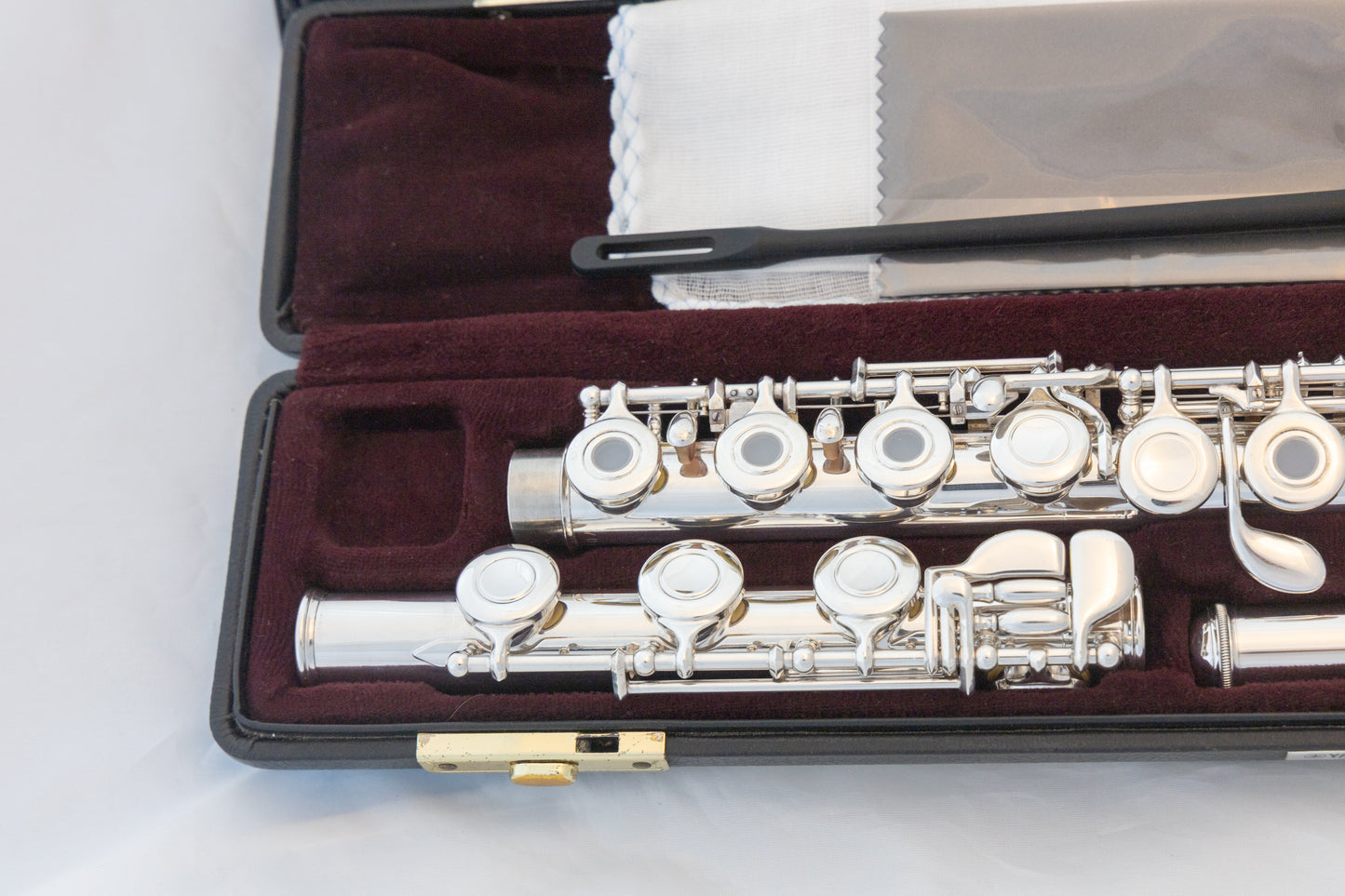 Yamaha YFL-371 Allegro Intermediate Flute *Silver Headjoint *Low-B *Split-E *Made in Japan *Overhauled New Pads