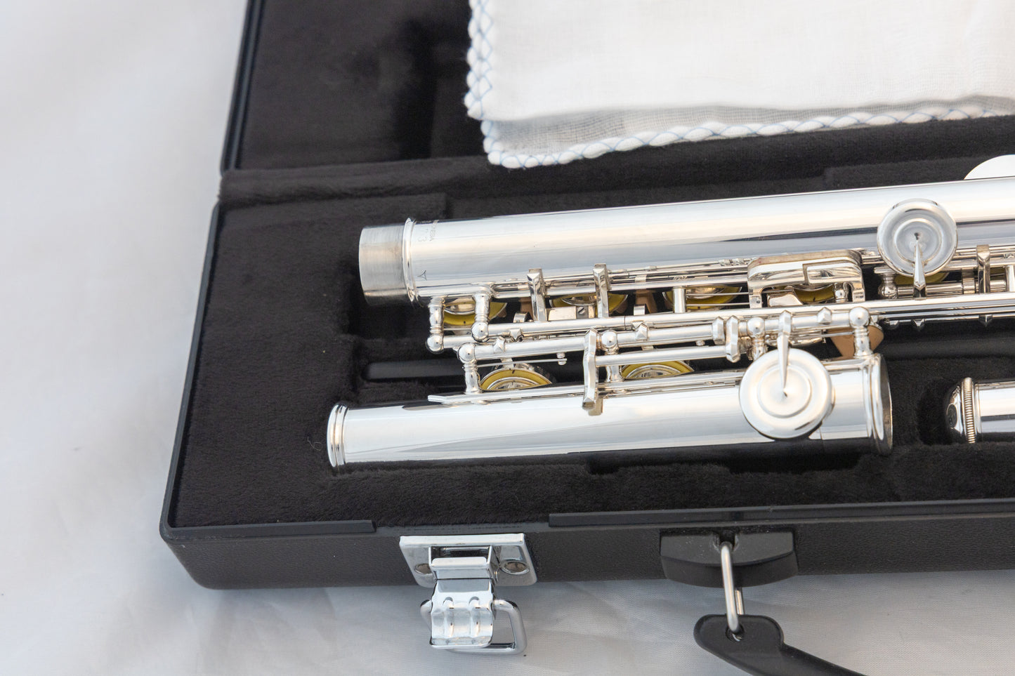 Yamaha YFL-222 Standard Silver-plated Flute *Cleaned & Serviced *Ready to play