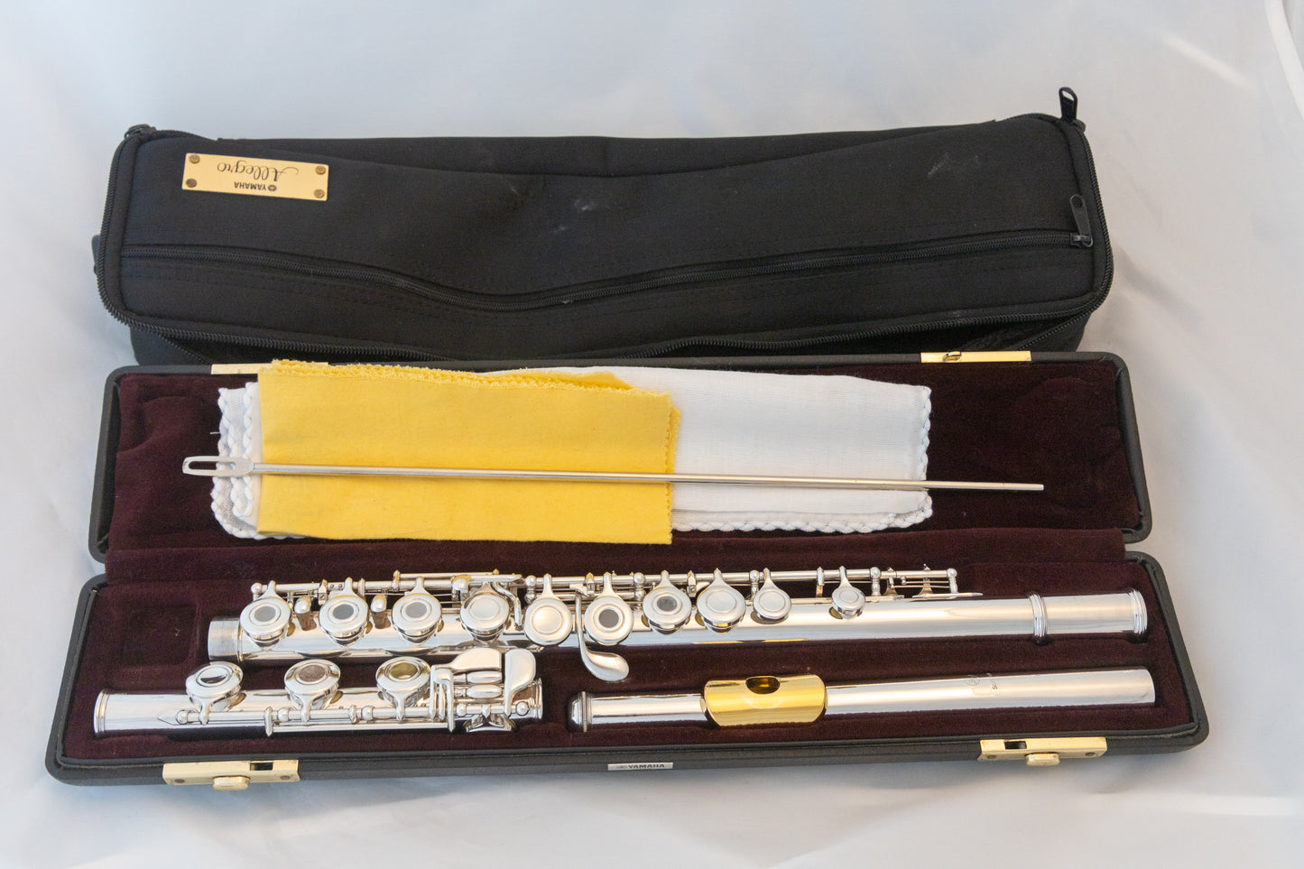 Yamaha YFL-371 Allegro Intermediate Flute *Silver Headjoint *Low-B *Split-E *Made in Japan *Cleaned & Serviced