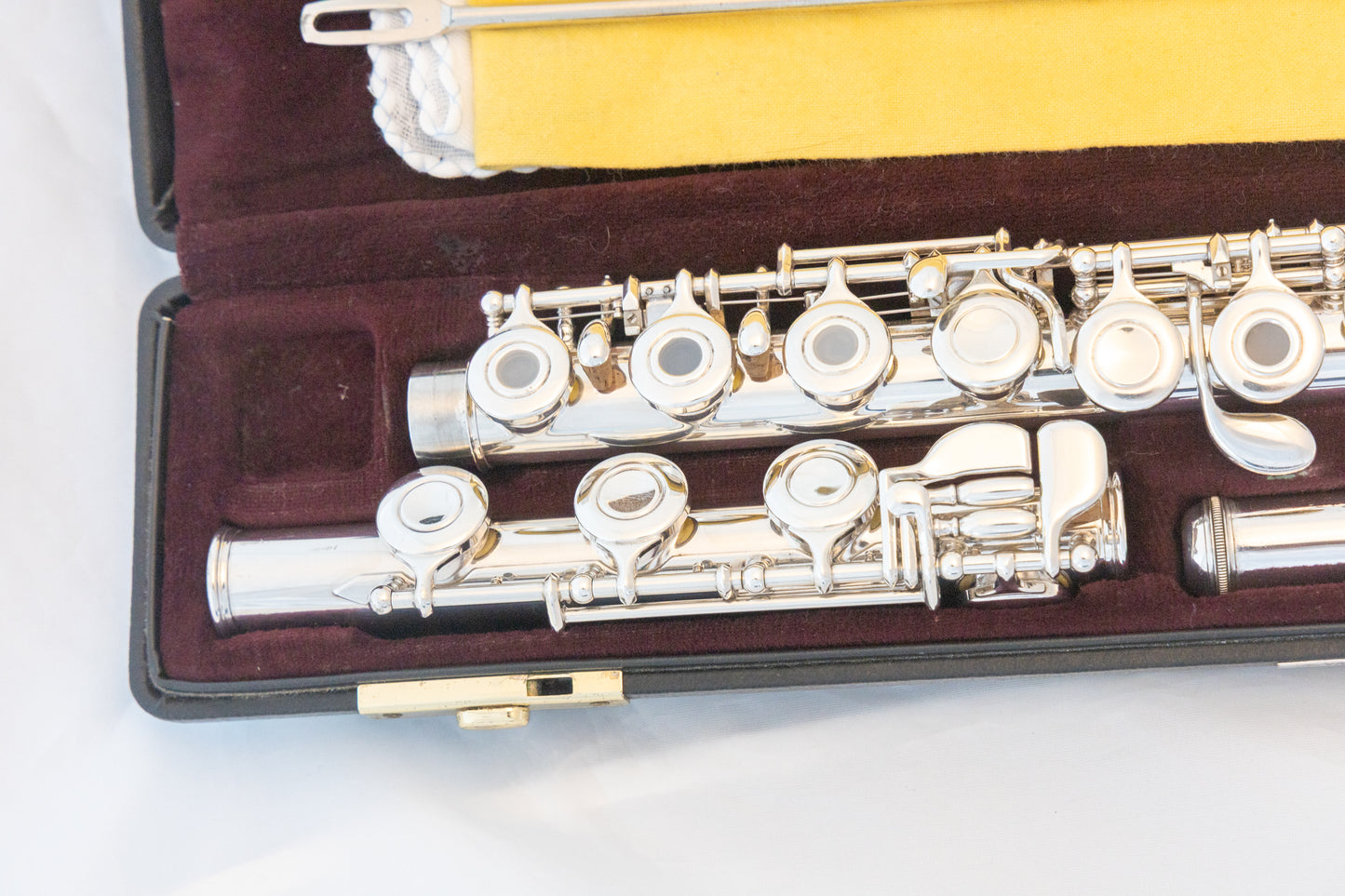 Yamaha YFL-371 Allegro Intermediate Flute *Silver Headjoint *Low-B *Split-E *Made in Japan *Cleaned & Serviced