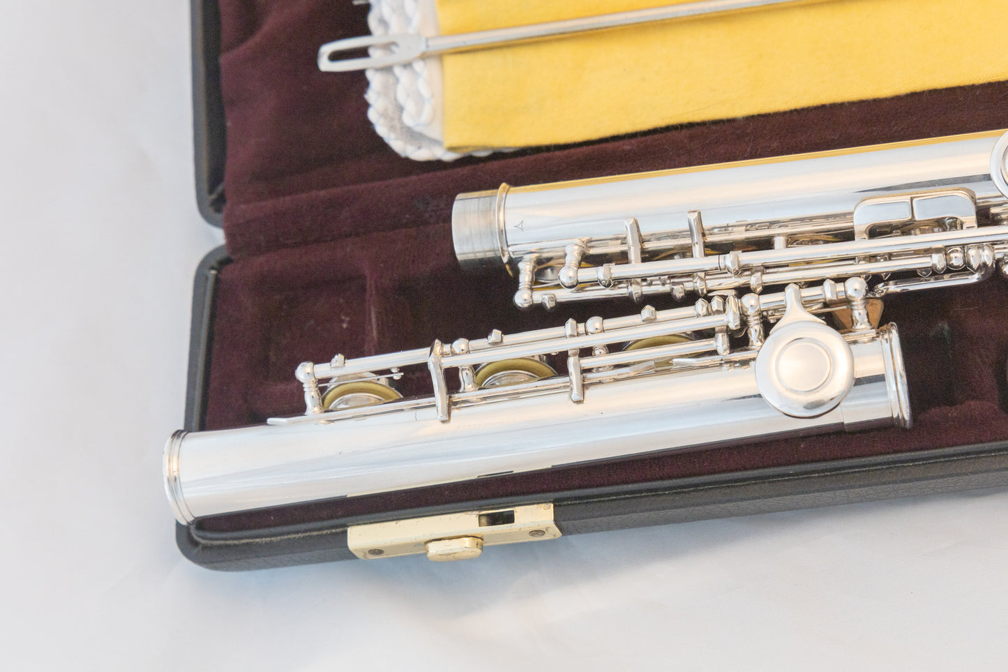 Yamaha YFL-371 Allegro Intermediate Flute *Silver Headjoint *Low-B *Split-E *Made in Japan *Cleaned & Serviced