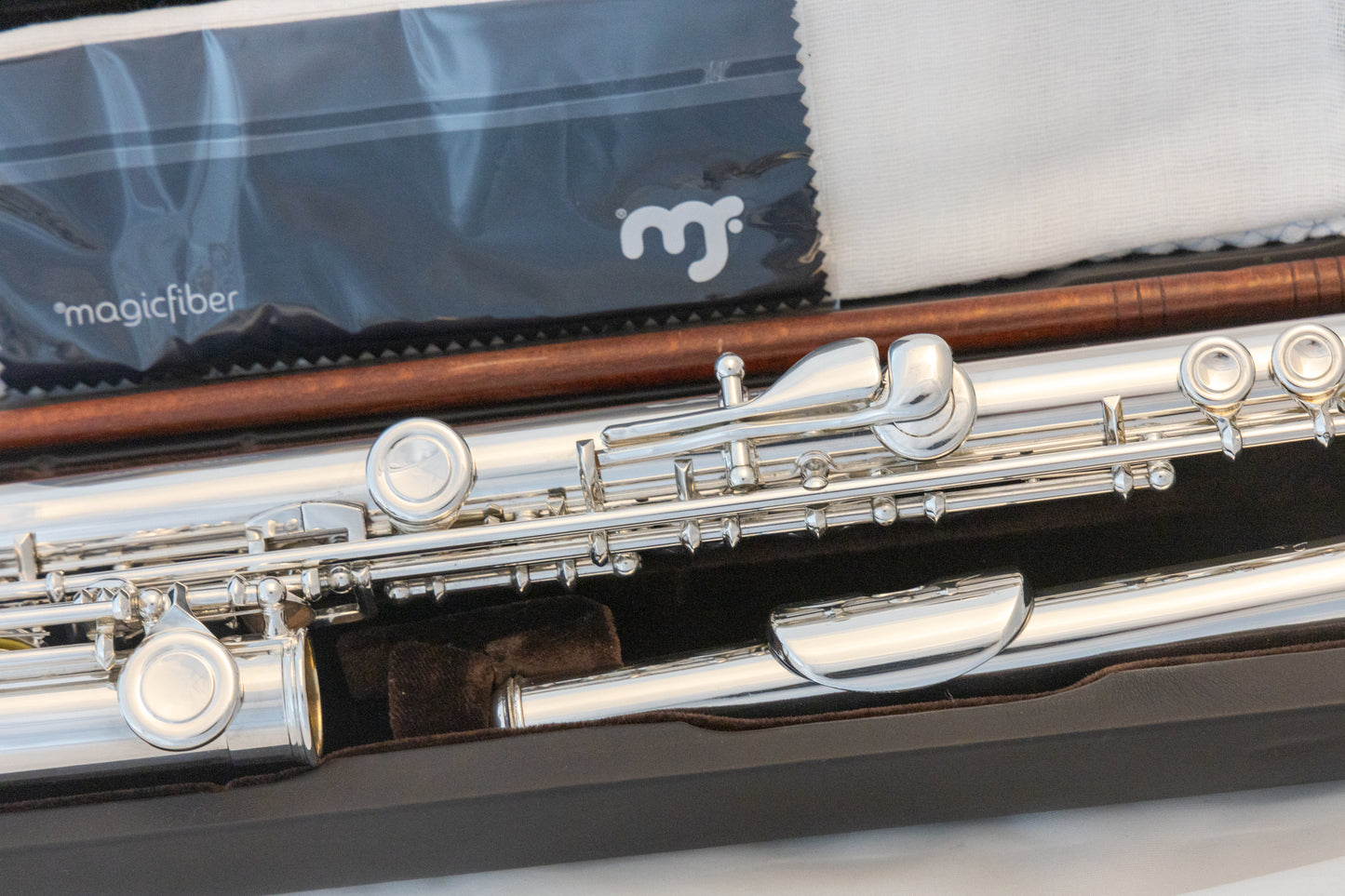 Di Zhao DZ-470 Open-hole Intermediate Flute *Split-E *Silver headjoint *Low-B *Overhauled New Pads