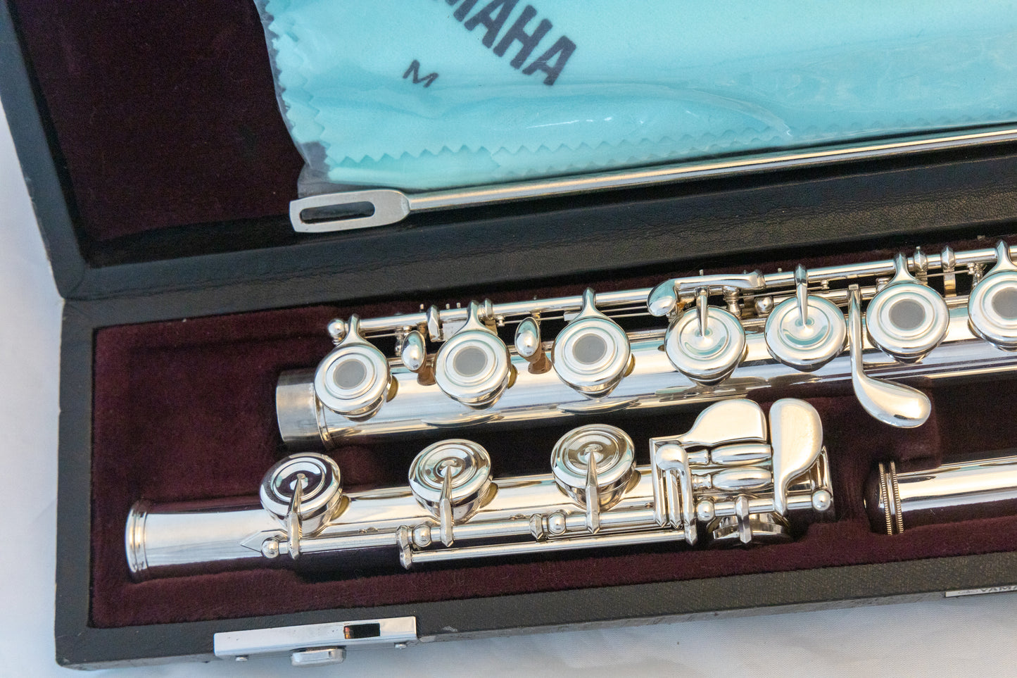 Yamaha YFL-584H (YFL-587H) Professional Flute All Silver Open-hole *Made in Japan *Cleaned & Serviced