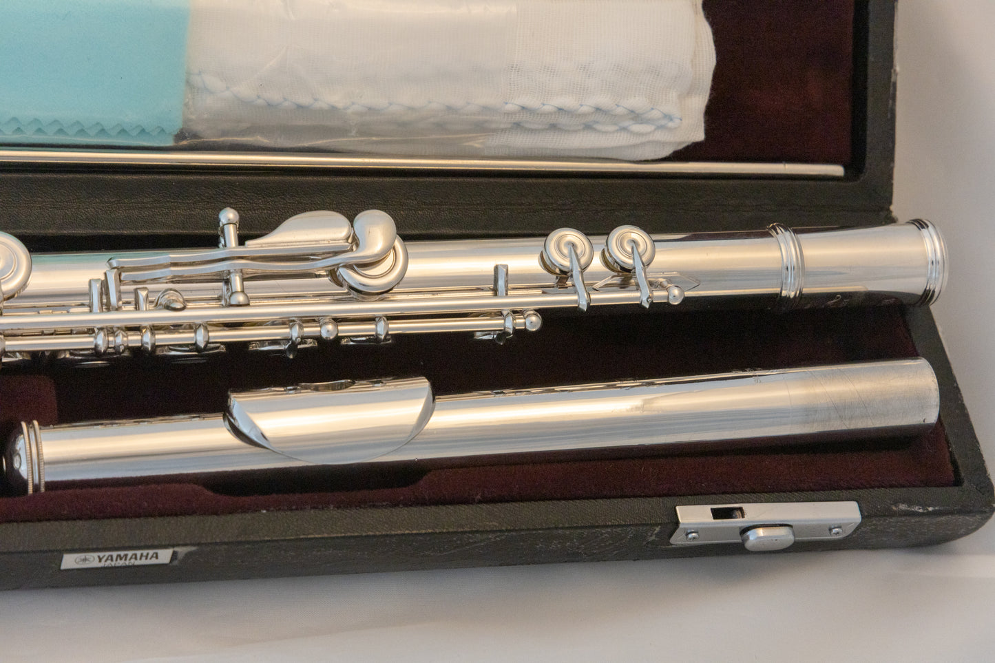 Yamaha YFL-584H (YFL-587H) Professional Flute All Silver Open-hole *Made in Japan *Cleaned & Serviced