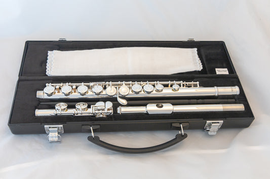 Yamaha YFL-222 Standard Silver-plated Flute *Cleaned & Serviced *Ready to play