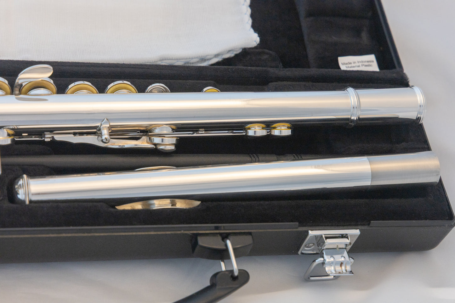 Yamaha YFL-222 Standard Silver-plated Flute *Cleaned & Serviced *Ready to play
