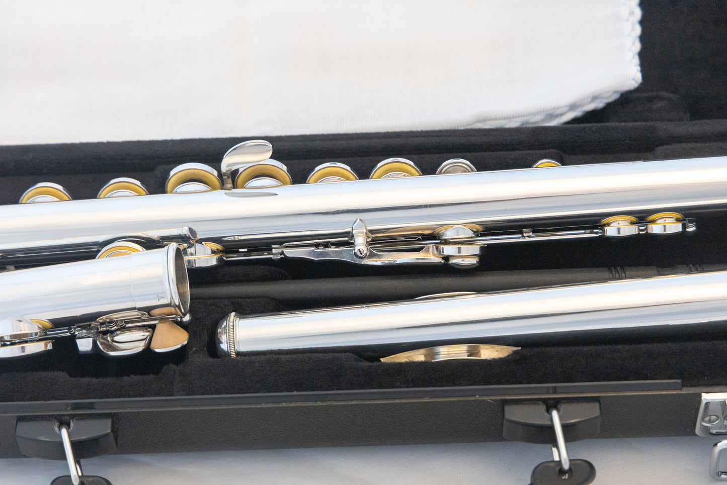 Yamaha YFL-222 Standard Silver-plated Flute *Cleaned & Serviced *Ready to play