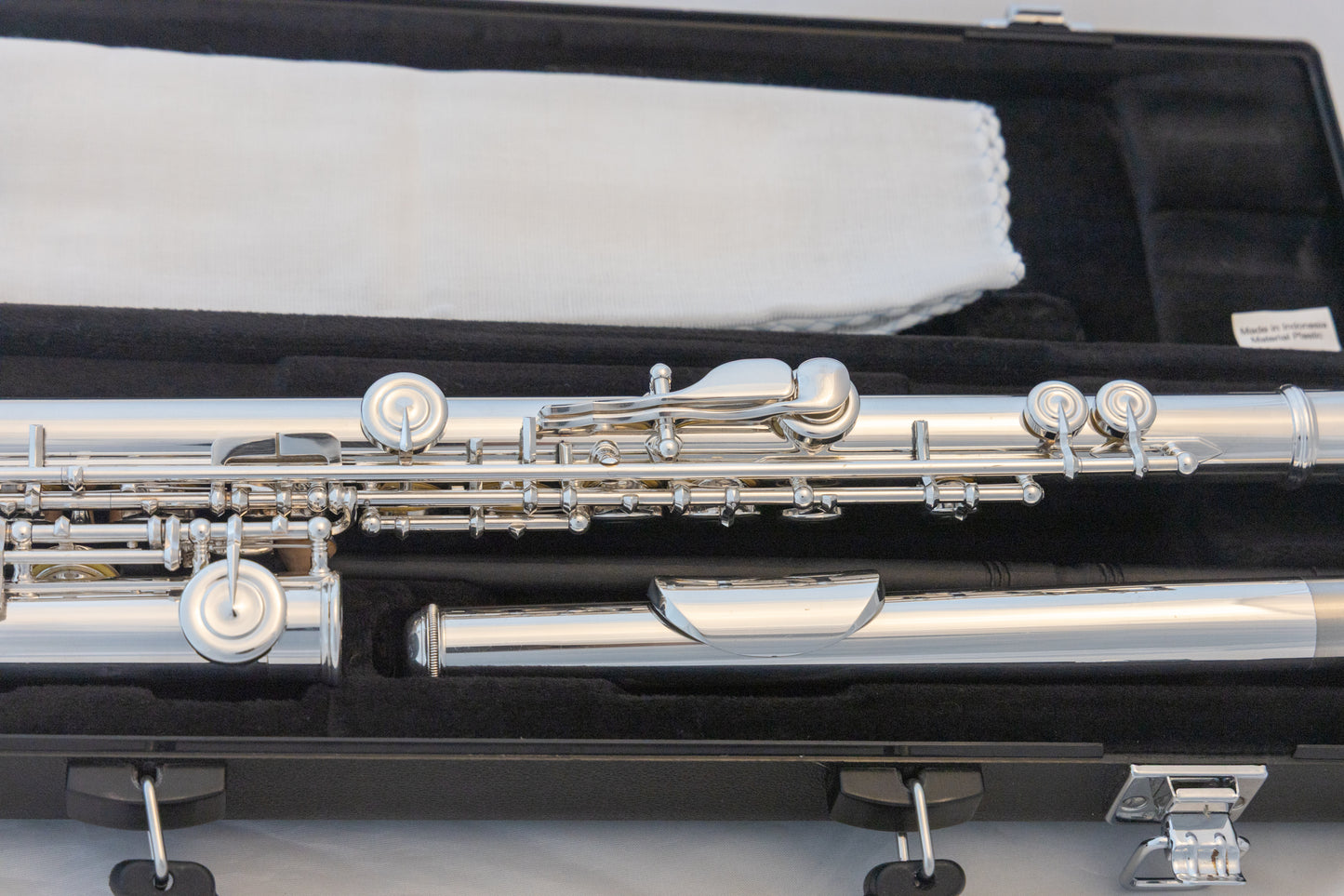 Yamaha YFL-222 Standard Silver-plated Flute *Cleaned & Serviced *Ready to play