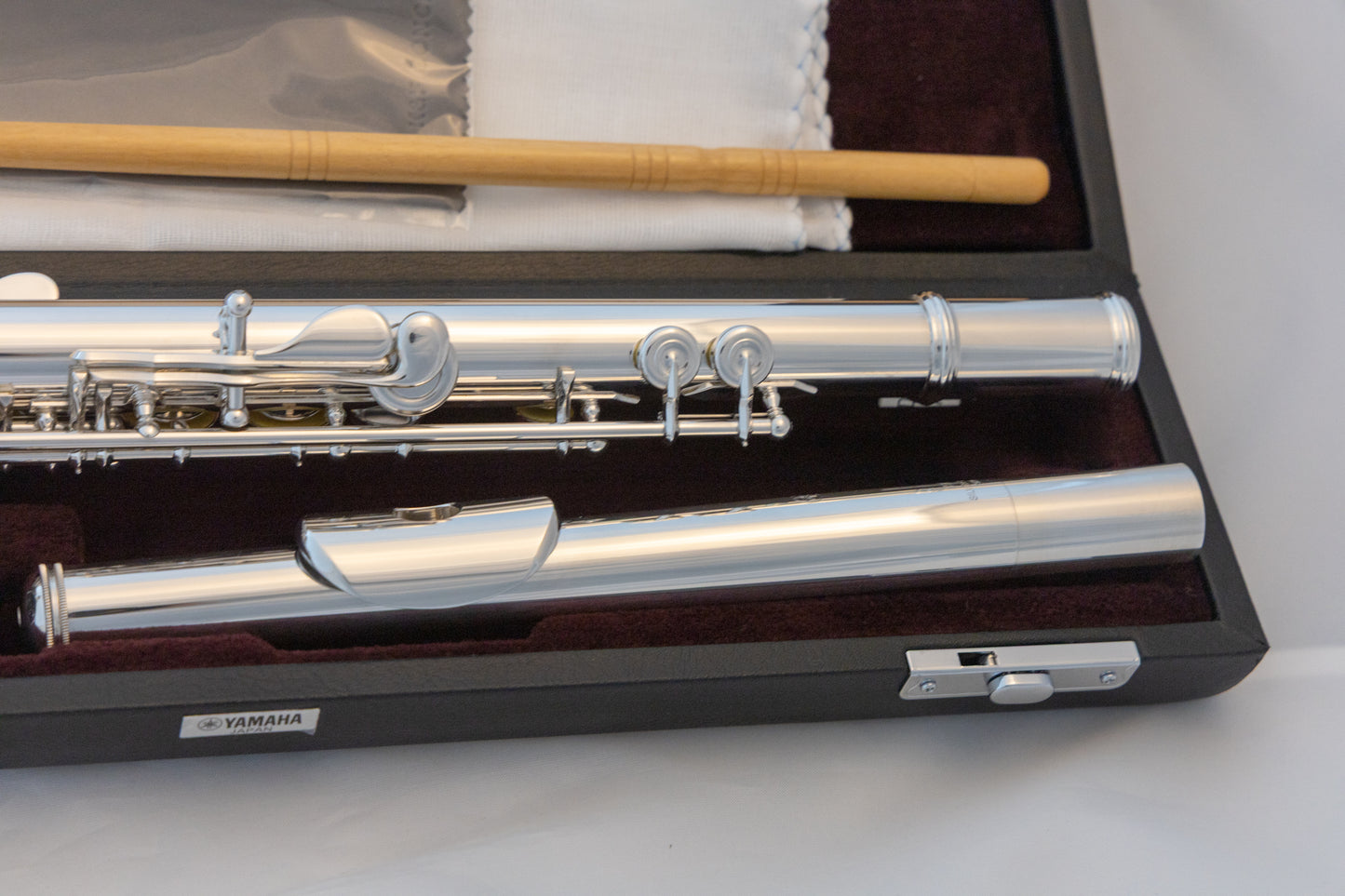 Yamaha YFL-514 Professional Flute *Silver headjoint *Made in Japan *Cleaned & Serviced *New Pads (Copy)