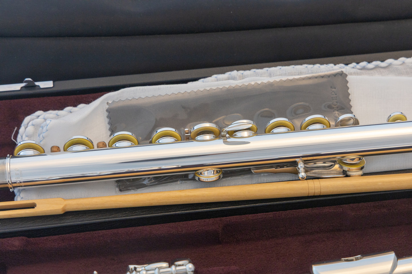 Yamaha YFL-514 Professional Flute *Silver headjoint *Made in Japan *Cleaned & Serviced *New Pads (Copy)
