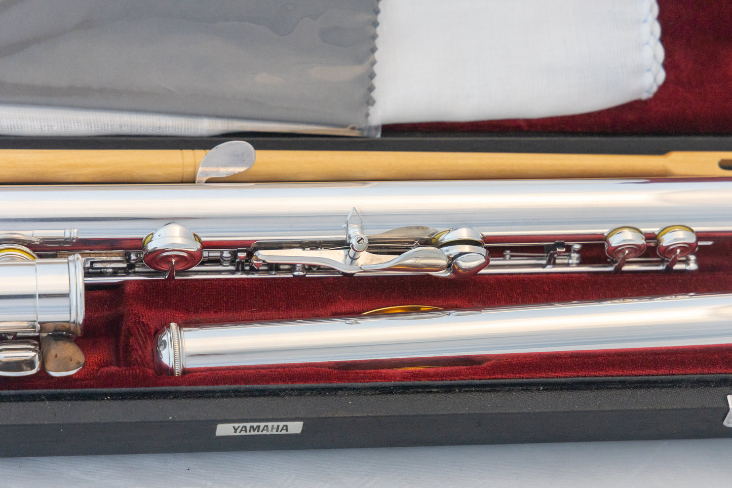 Yamaha YFL-581H (now 687H) Professional Flute All Silver Open-hole *Made in Japan *Cleaned & Serviced