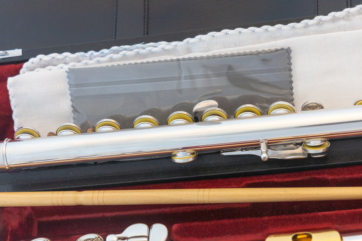 Yamaha YFL-581H (now 687H) Professional Flute All Silver Open-hole *Made in Japan *Cleaned & Serviced