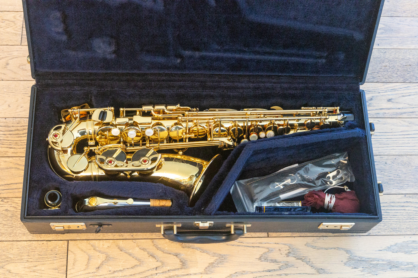 Yamaha YAS-875EX Professional Alto Saxophone *Made in Japan *E1 Silver Neck *Cleaned & Serviced