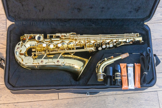 Yamaha YAS-52 Intermediate Alto Saxophone Sax *Made in Japan *Cleaned & Serviced