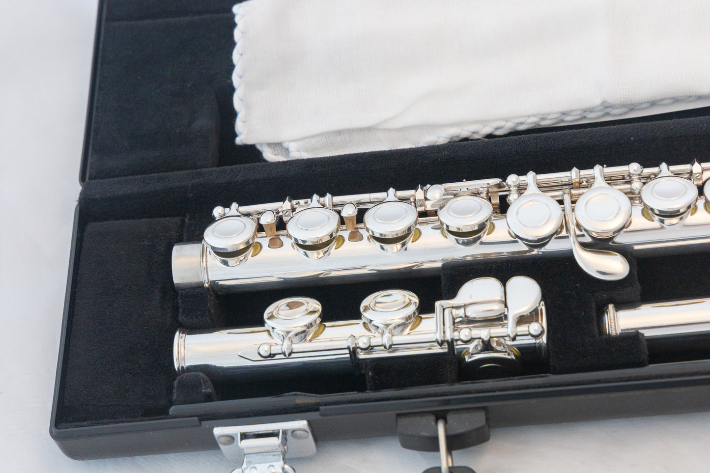 Yamaha YFL-221 Silver-plated Standard Flute *Made in Japan *Overhauled New Pads