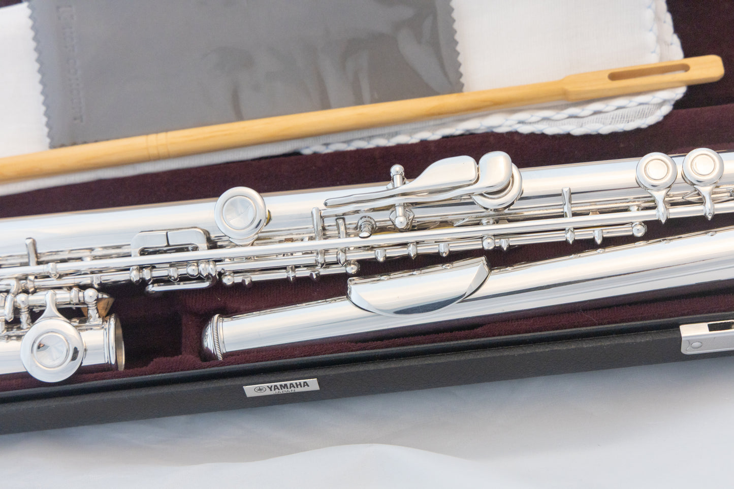 Yamaha YFL-461H All Silver Intermediate Flute Open-hole B-foot *Made in Japan *Overhauled New Pads