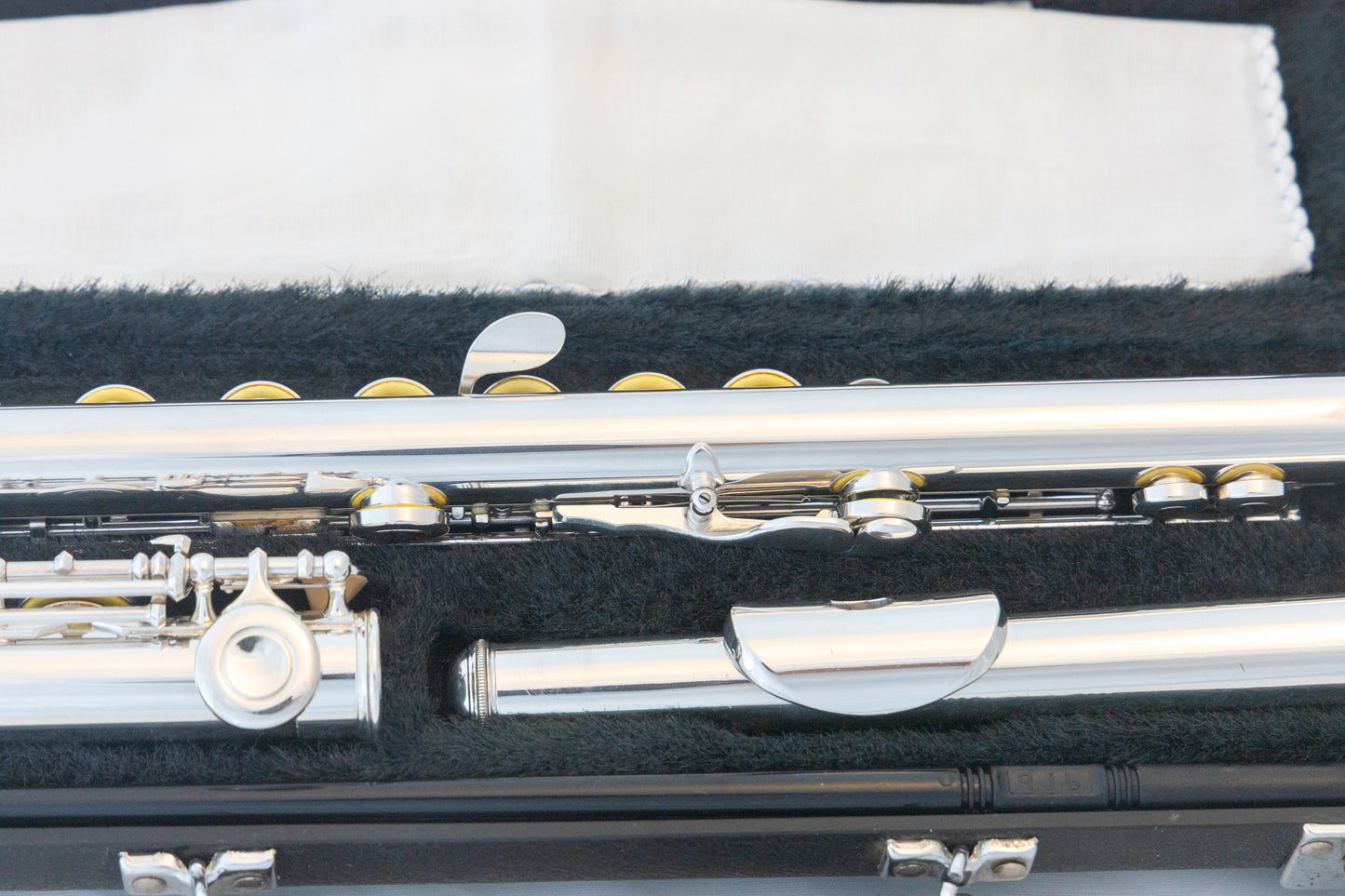 Yamaha YFL-385 II Intermediate Flute *Solid Silver Headjoint *Low-B *Japan Made *Overhauled New Pads