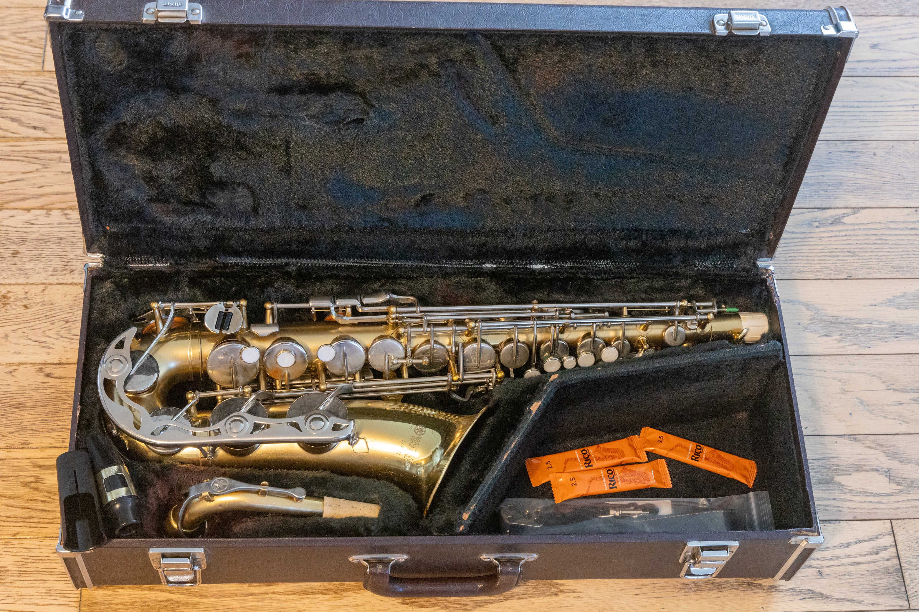 Yamaha YAS-23 Standard Alto Saxophone *Made in Japan *Cleaned
