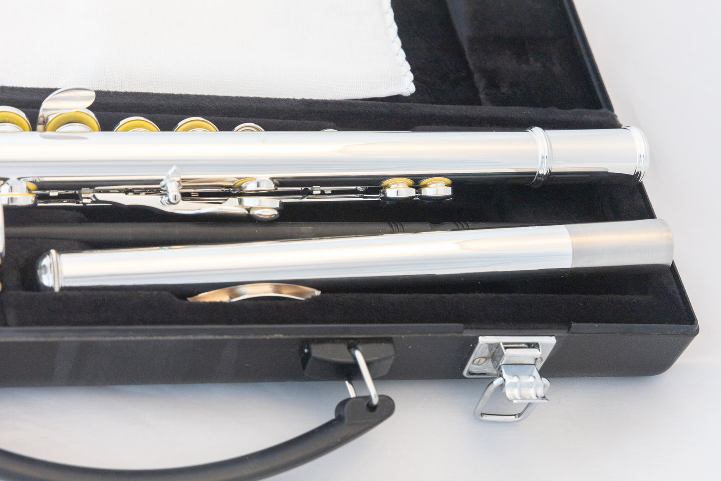 Yamaha YFL-222 Standard Silver-plated Flute *Cleaned & Serviced *Ready to play
