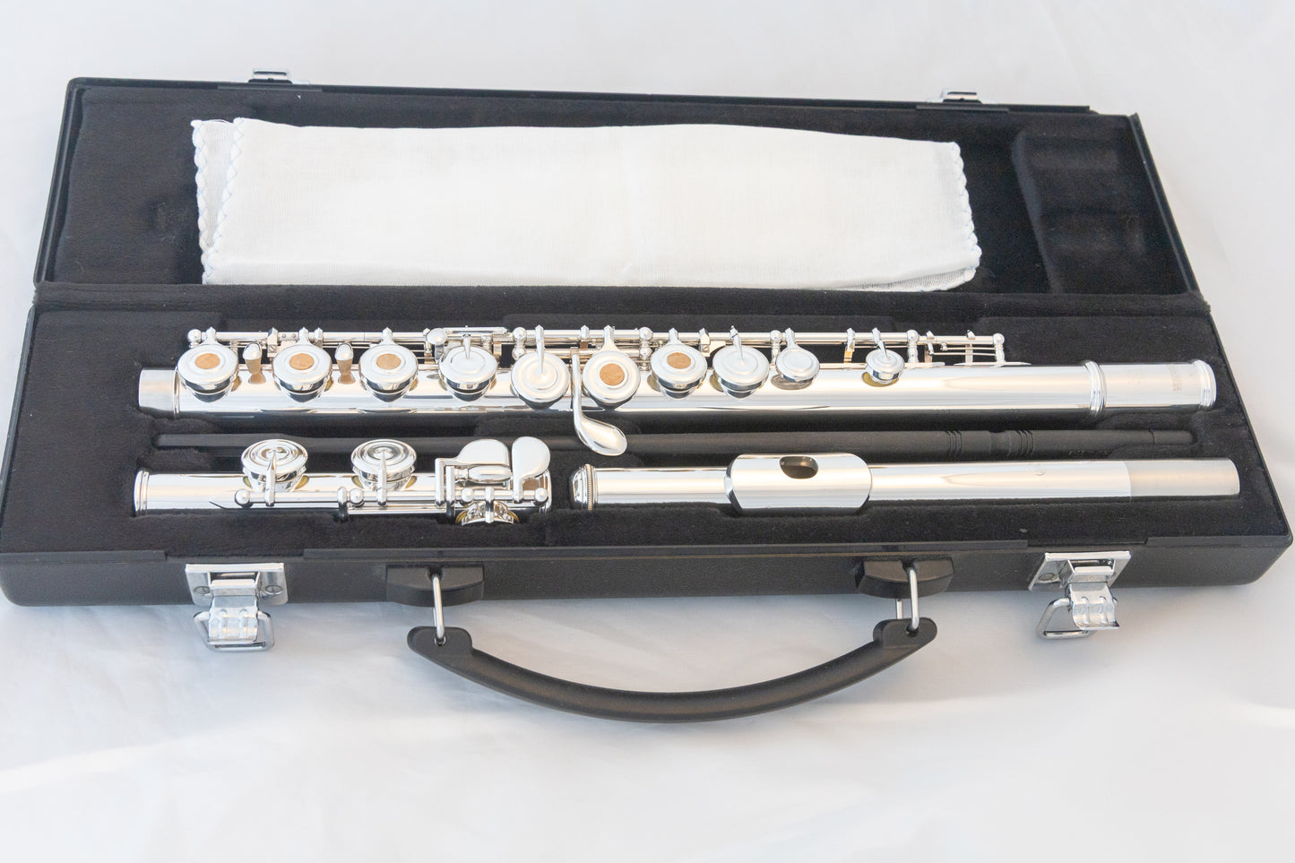 Yamaha YFL-262 Silver-plated Open-hole Intermediate Flute *Cleaned & Serviced *Ready to play