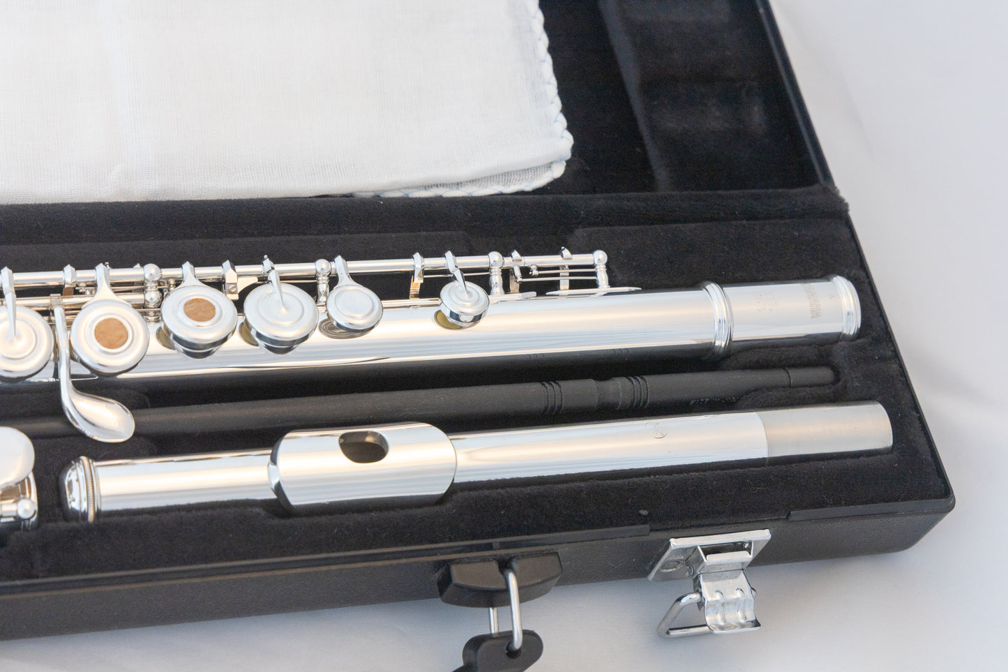 Yamaha YFL-262 Silver-plated Open-hole Intermediate Flute *Cleaned & Serviced *Ready to play