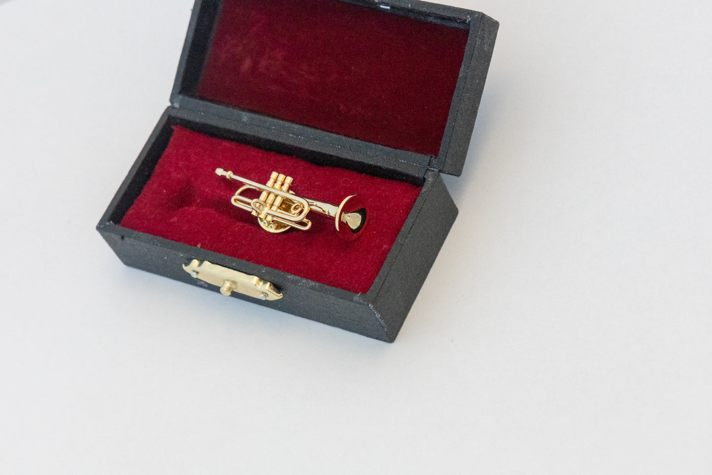 Miniature Golden Trumpet Lapel Pin *Free Shipping from US