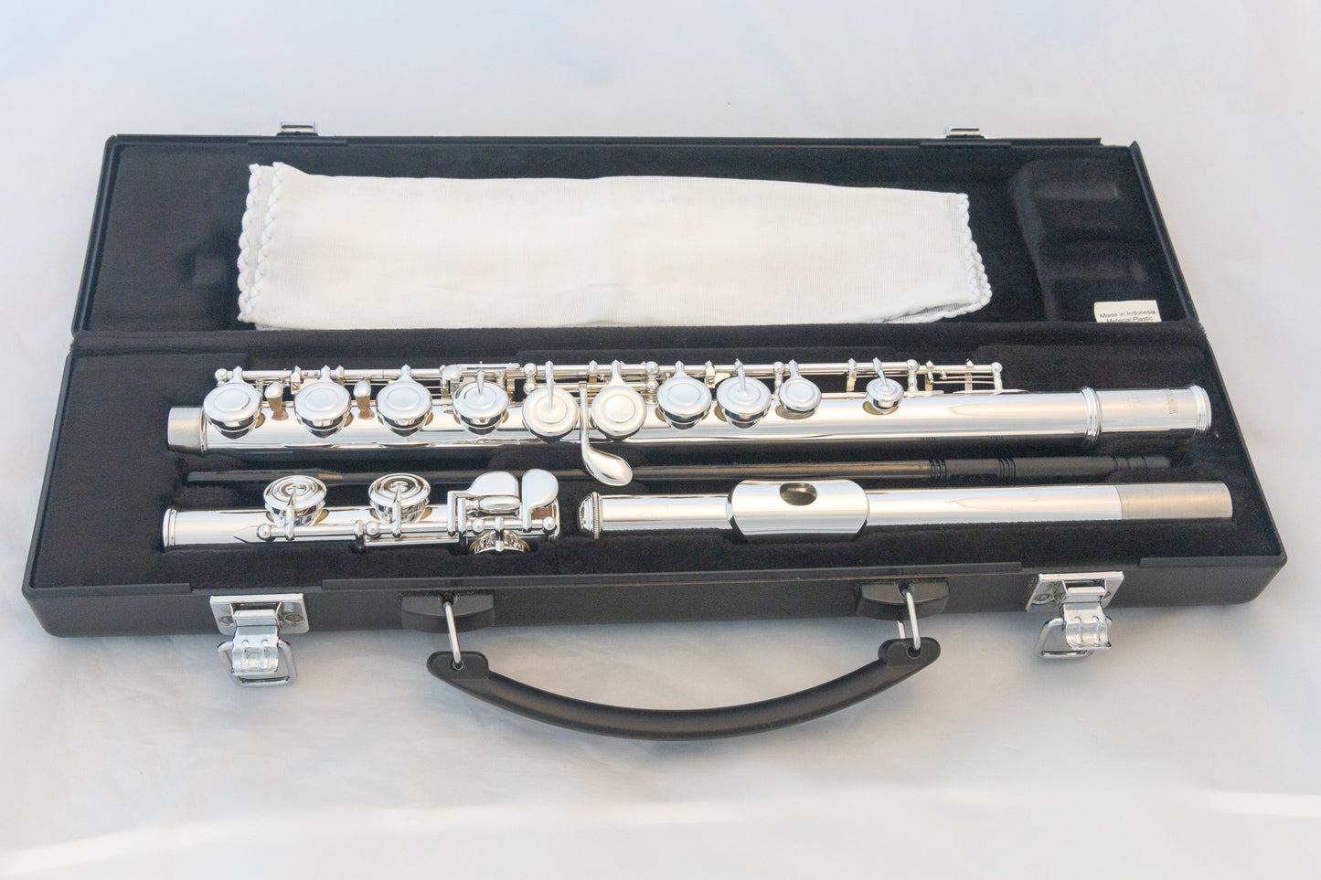 Yamaha YFL-222 Standard Silver-plated Flute *Cleaned & Serviced *Ready to play