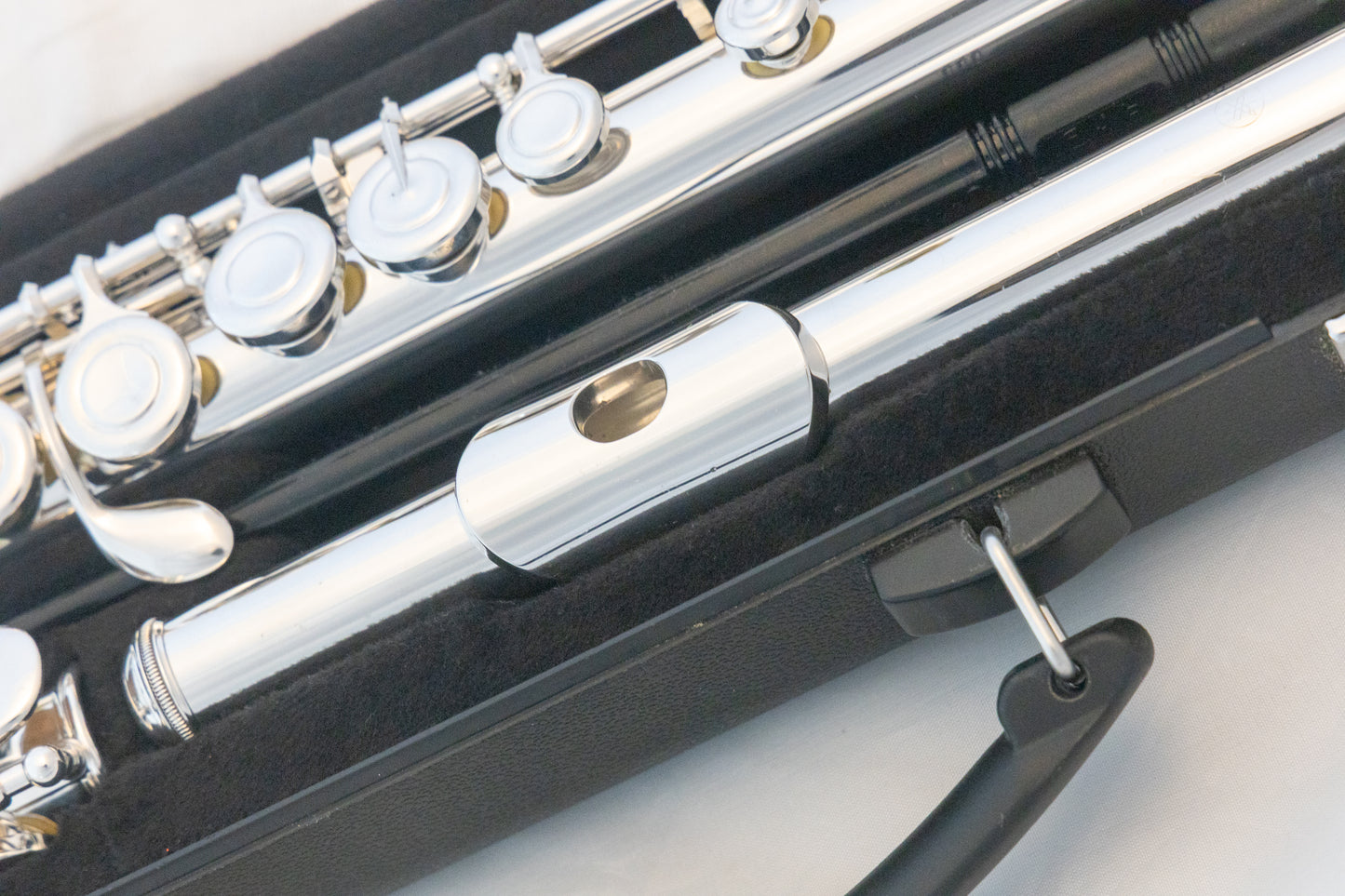 Yamaha YFL-222 Standard Silver-plated Flute *Cleaned & Serviced *Ready to play