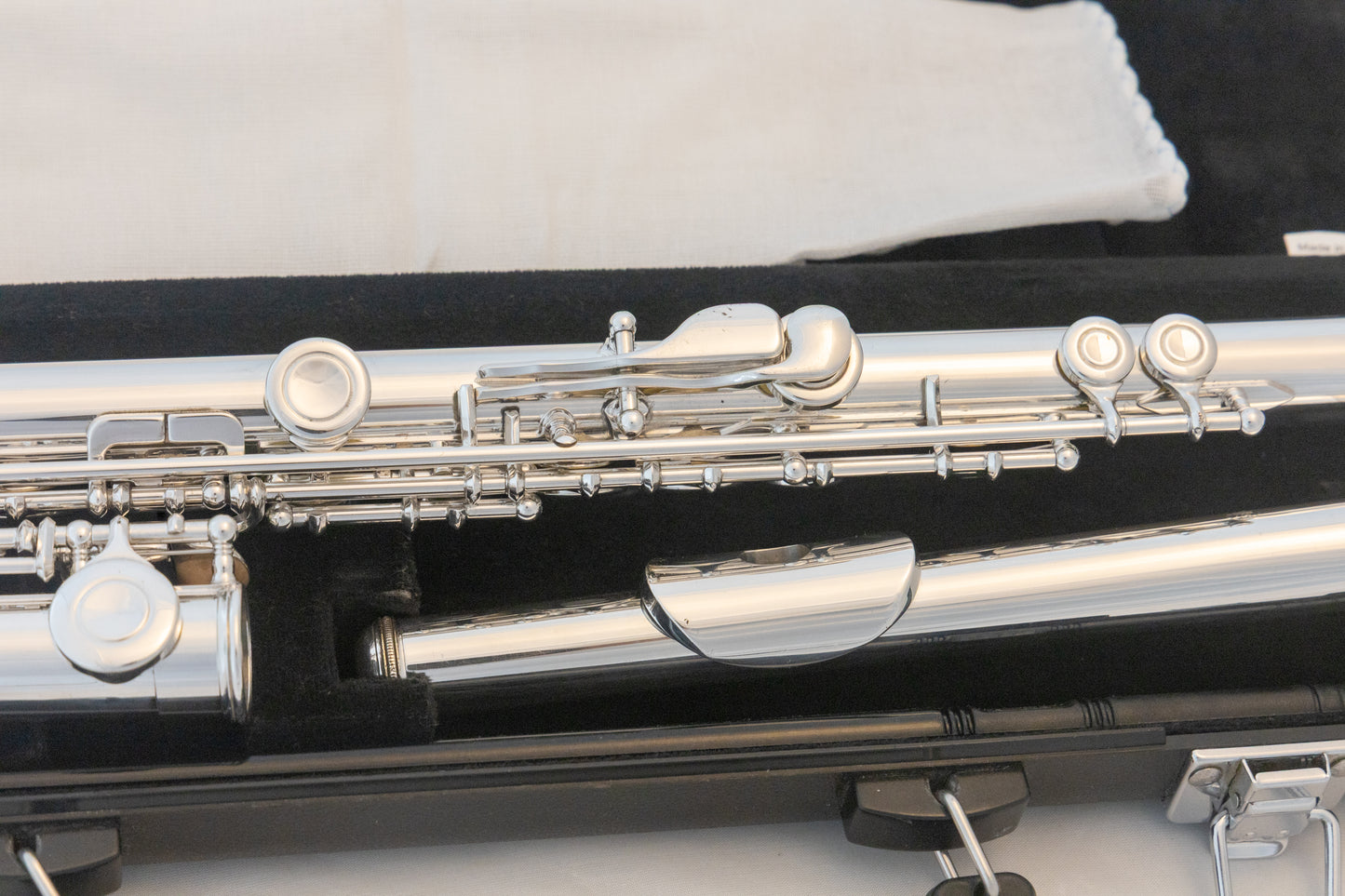 Yamaha YFL-261 Silver-plated Open-Hole Intermediate Flute *Overhauled New Pads