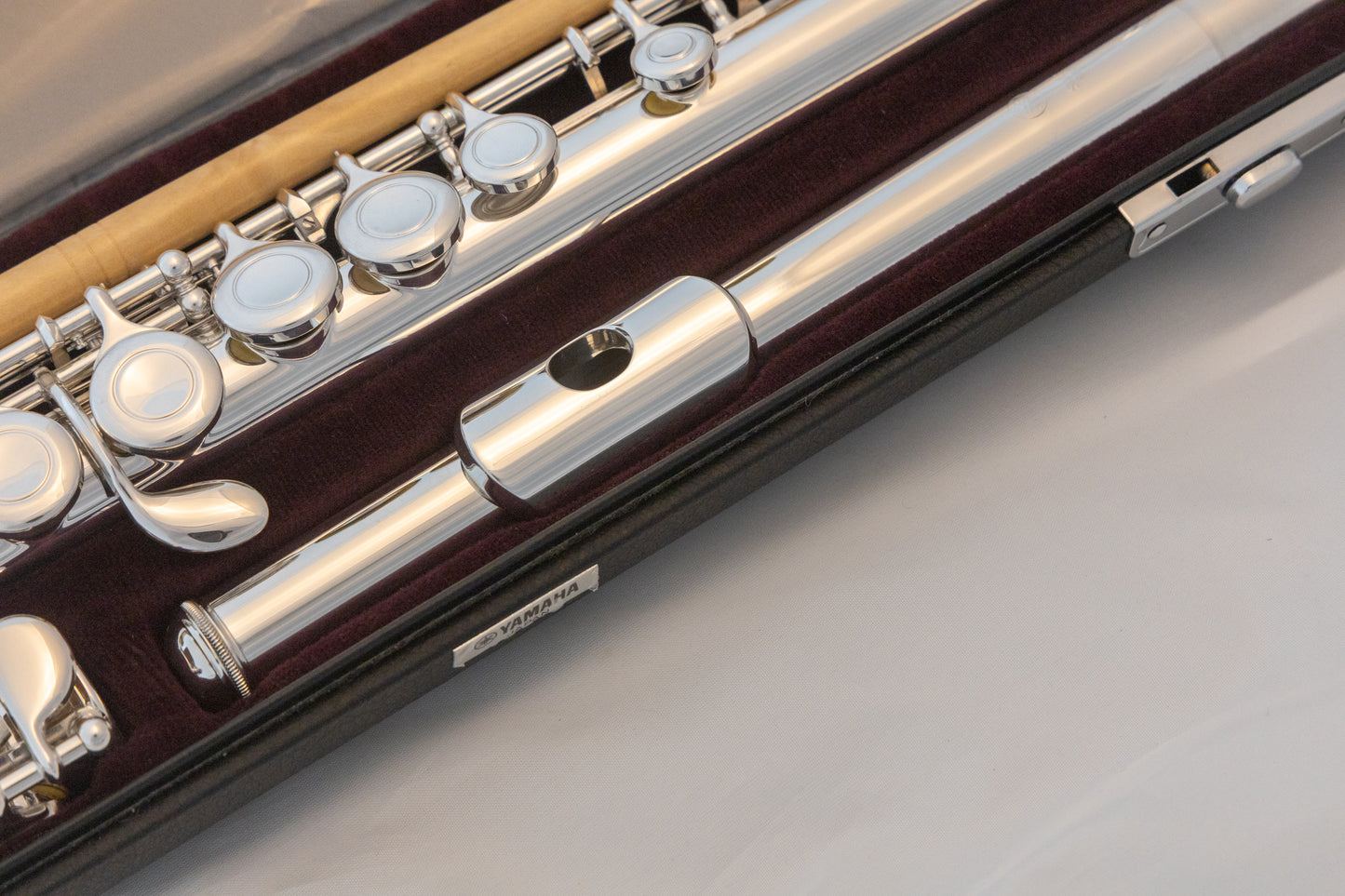 Yamaha YFL-421 Intermediate Flute *All silver *Made in Japan *Cleaned & Serviced
