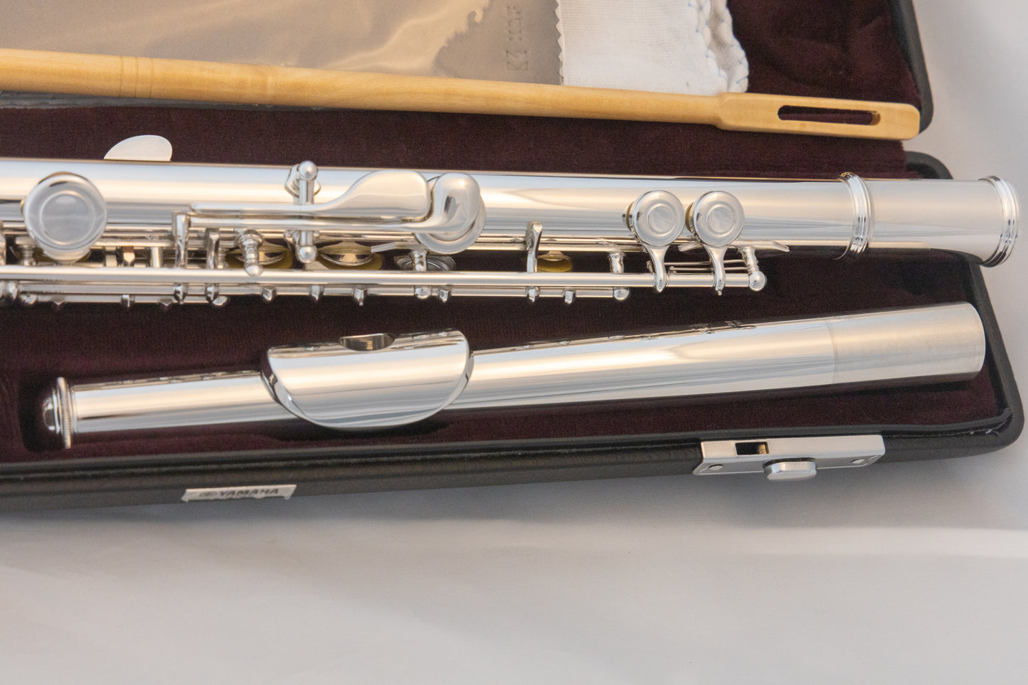 Yamaha YFL-421 Intermediate Flute *All silver *Made in Japan *Cleaned & Serviced
