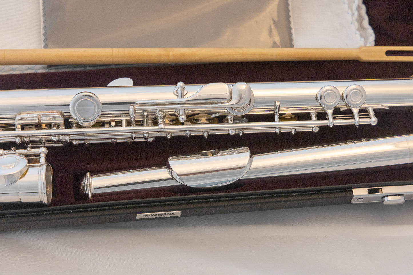 Yamaha YFL-421 Intermediate Flute *All silver *Made in Japan *Cleaned & Serviced