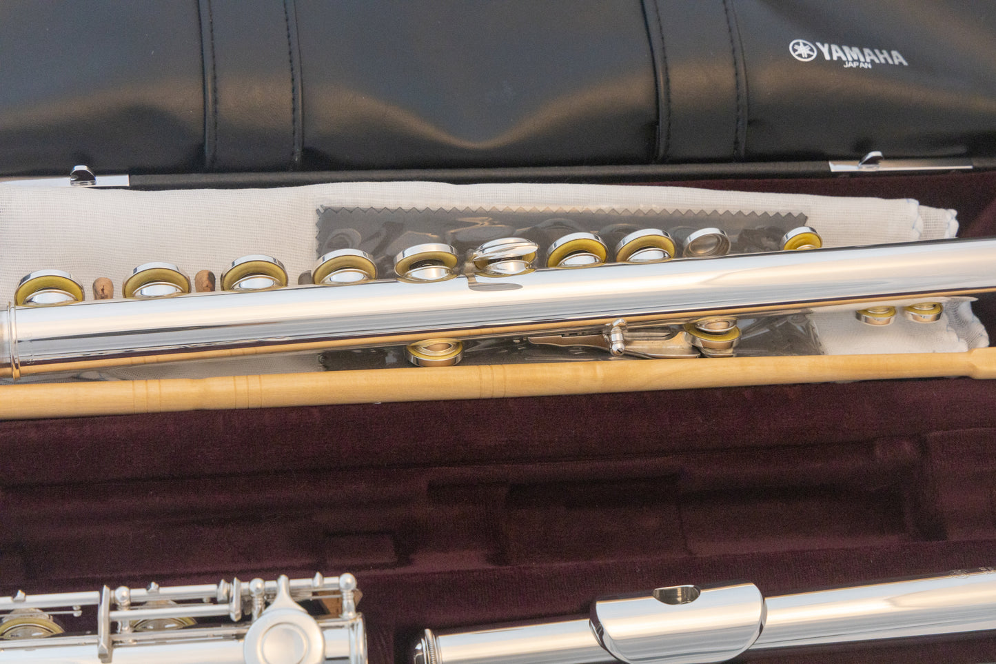 Yamaha YFL-421 Intermediate Flute *All silver *Made in Japan *Cleaned & Serviced
