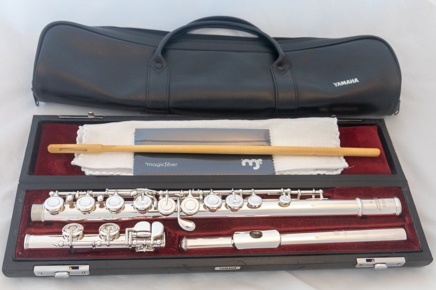Yamaha YFL-451 Intermediate Flute *All silver *Made in Japan *Cleaned & Serviced