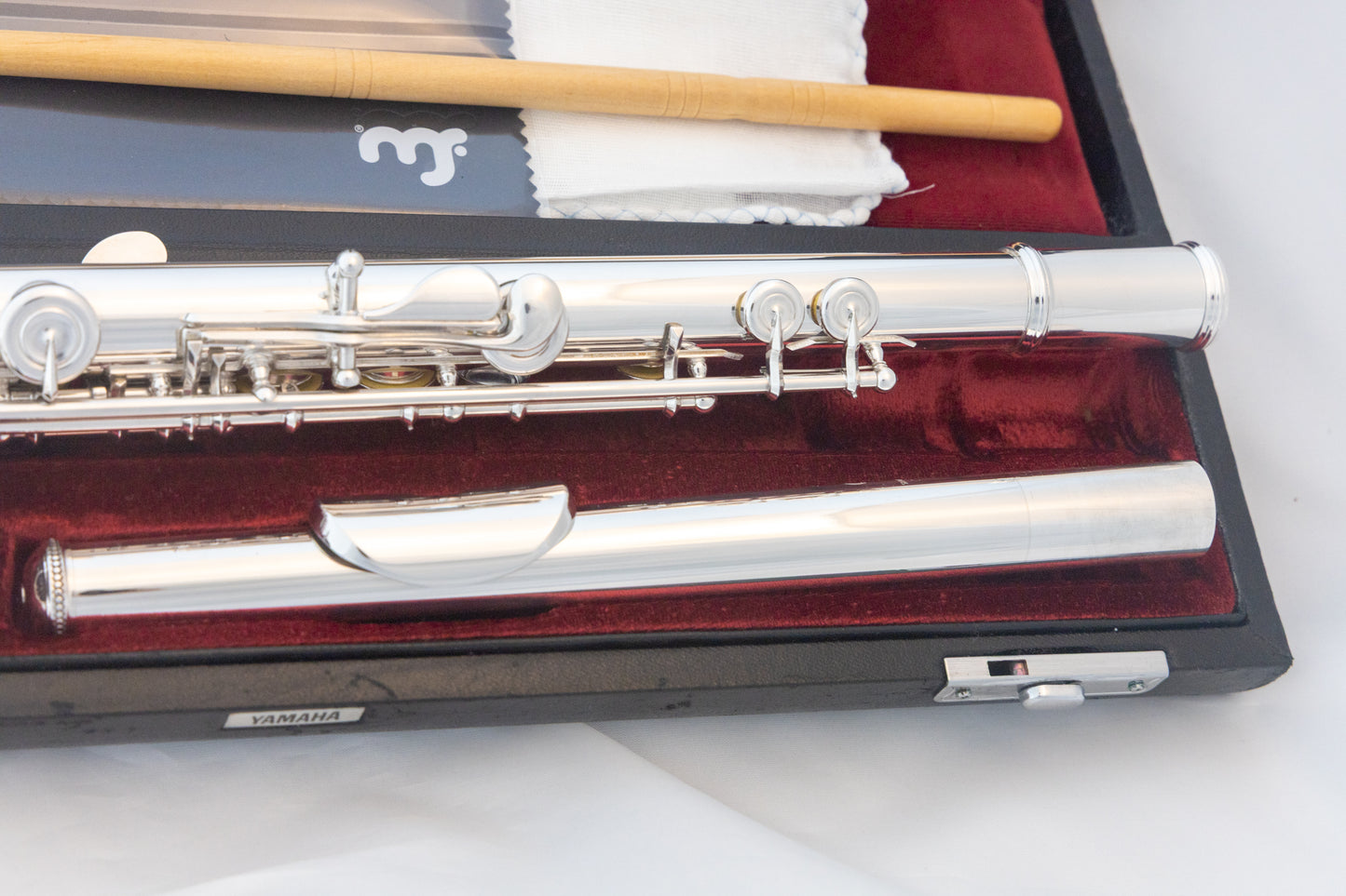 Yamaha YFL-451 Intermediate Flute *All silver *Made in Japan *Cleaned & Serviced