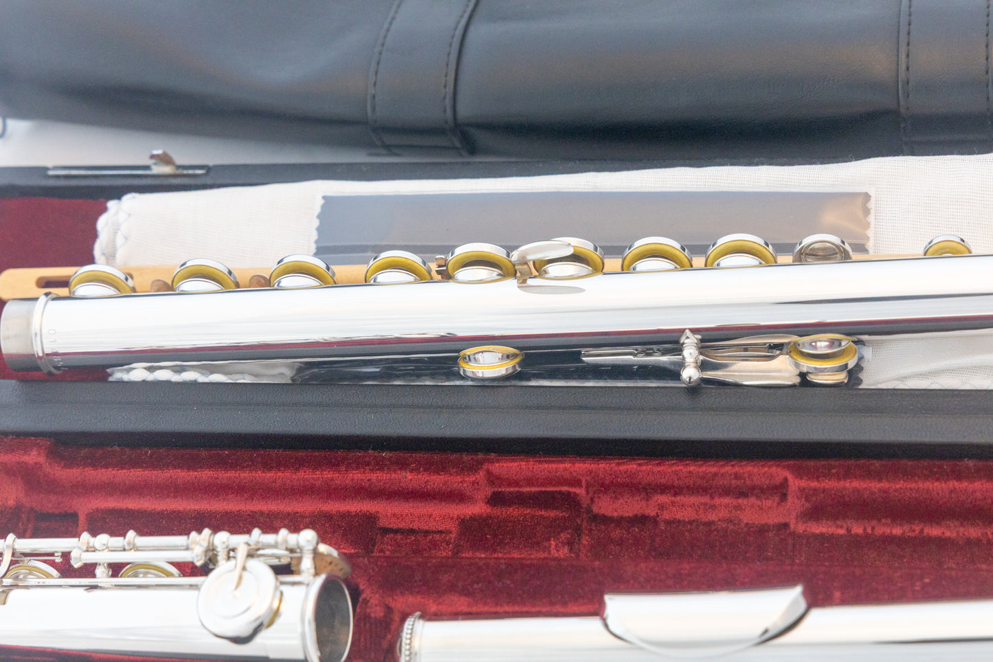 Yamaha YFL-451 Intermediate Flute *All silver *Made in Japan *Cleaned & Serviced