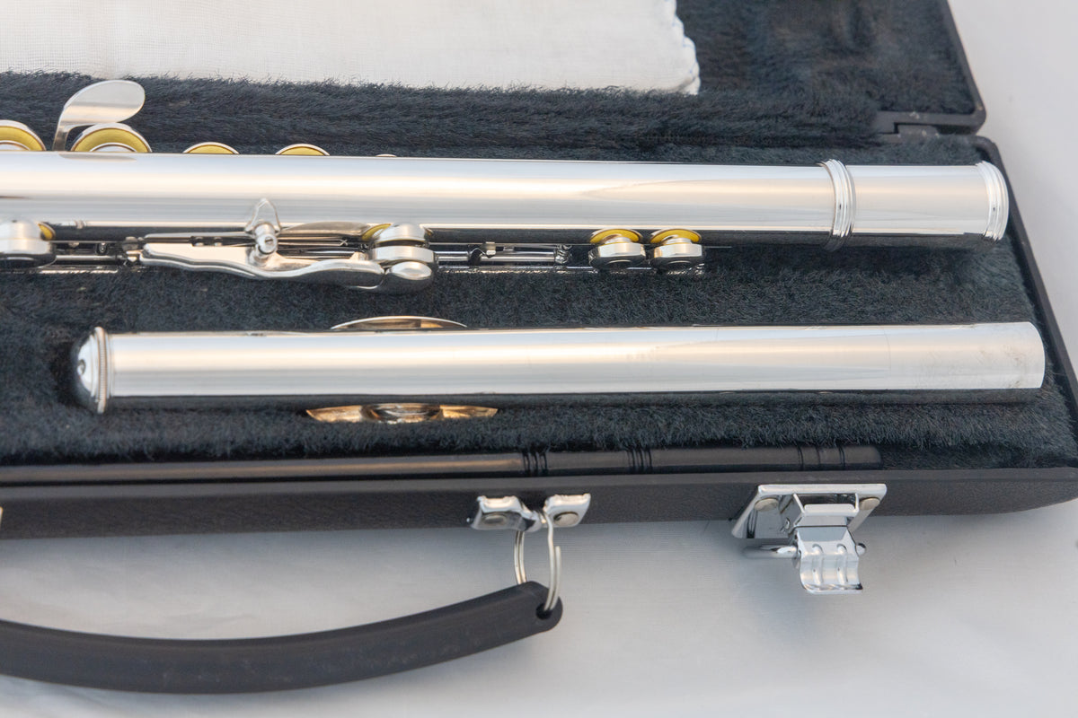 Yamaha YFL-321 Intermediate Flute *Made in Japan *Silver Headjoint *Overhauled New Pads