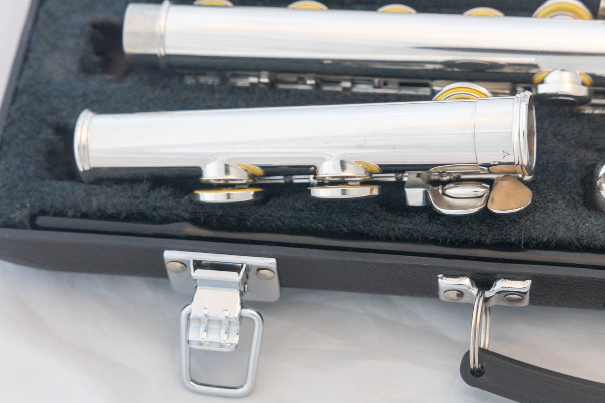 Yamaha YFL-321 Intermediate Flute *Made in Japan *Silver Headjoint *Overhauled New Pads