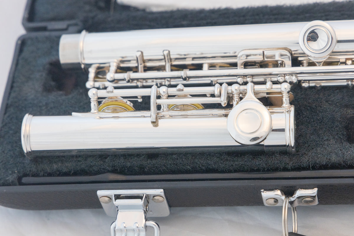 Yamaha YFL-321 Intermediate Flute *Made in Japan *Silver Headjoint *Overhauled New Pads