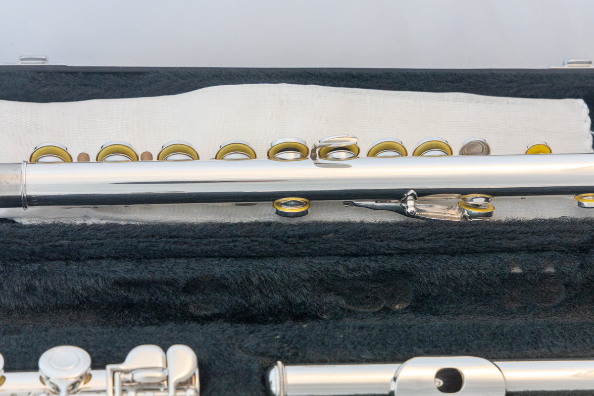 Yamaha YFL-321 Intermediate Flute *Made in Japan *Silver Headjoint *Overhauled New Pads