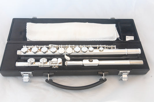 Yamaha YFL-222 Standard Silver-plated Flute *Cleaned & Serviced *Ready to play