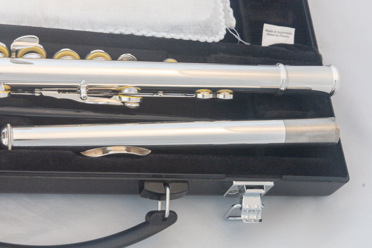 Yamaha YFL-222 Standard Silver-plated Flute *Cleaned & Serviced *Ready to play