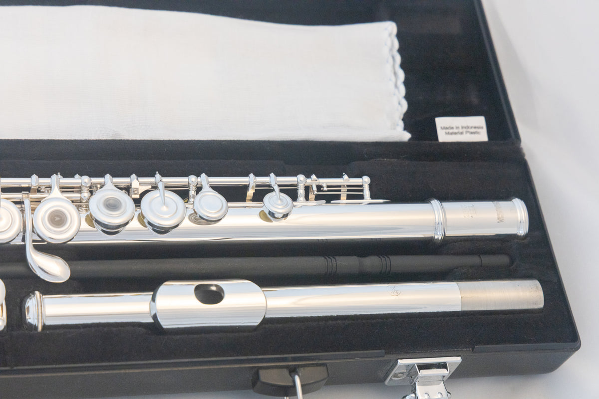 Yamaha YFL-262 Silver-plated Open-hole Intermediate Flute *Cleaned & Serviced *Ready to play