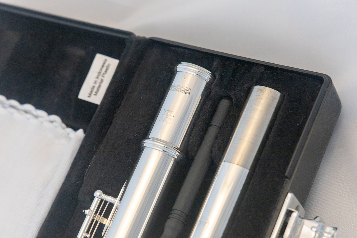 Yamaha YFL-262 Silver-plated Open-hole Intermediate Flute *Cleaned & Serviced *Ready to play