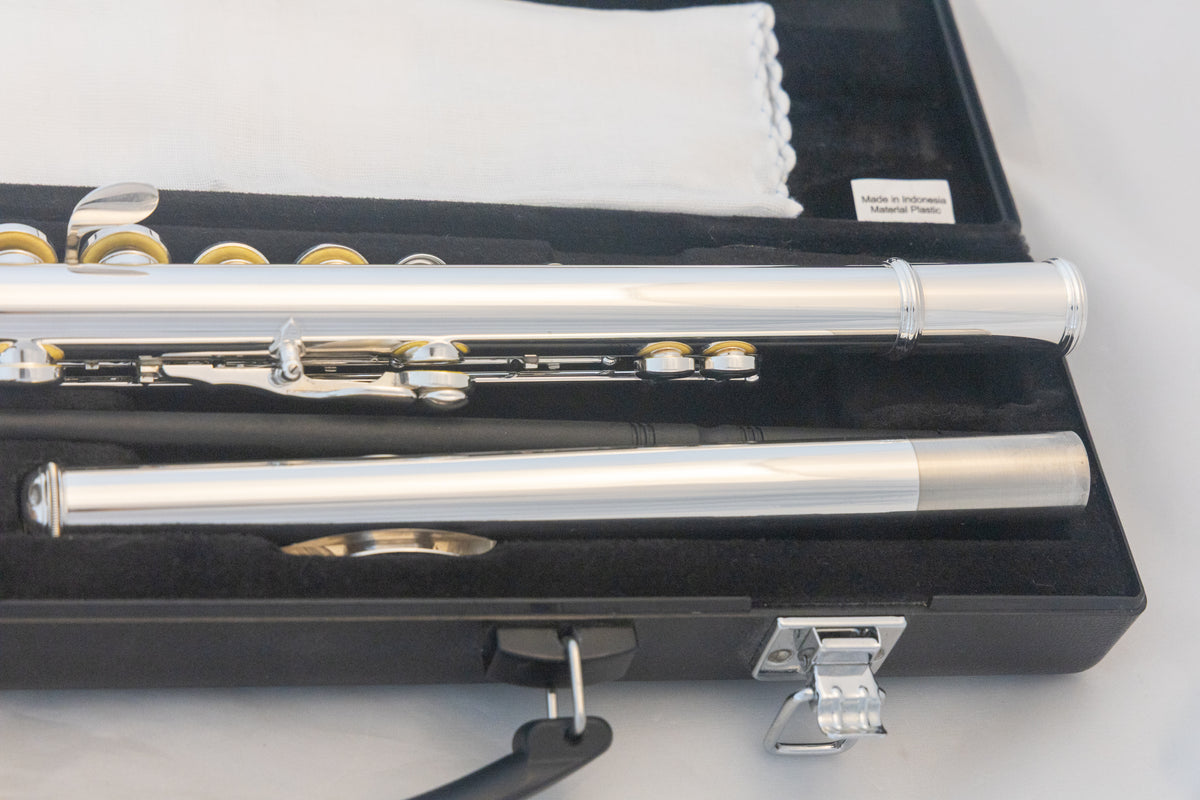 Yamaha YFL-262 Silver-plated Open-hole Intermediate Flute *Cleaned & Serviced *Ready to play