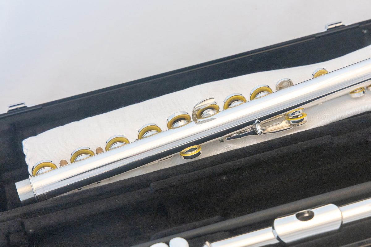 Yamaha YFL-262 Silver-plated Open-hole Intermediate Flute *Cleaned & Serviced *Ready to play