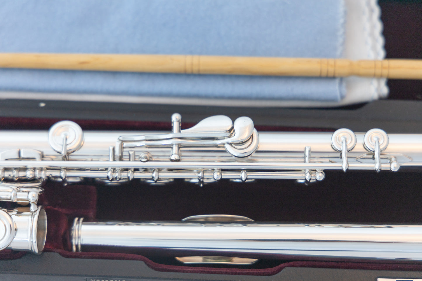 Yamaha YFL-684H Professional Flute All Silver, Open-hole Inline-G *Made in Japan *Cleaned & Serviced #031457