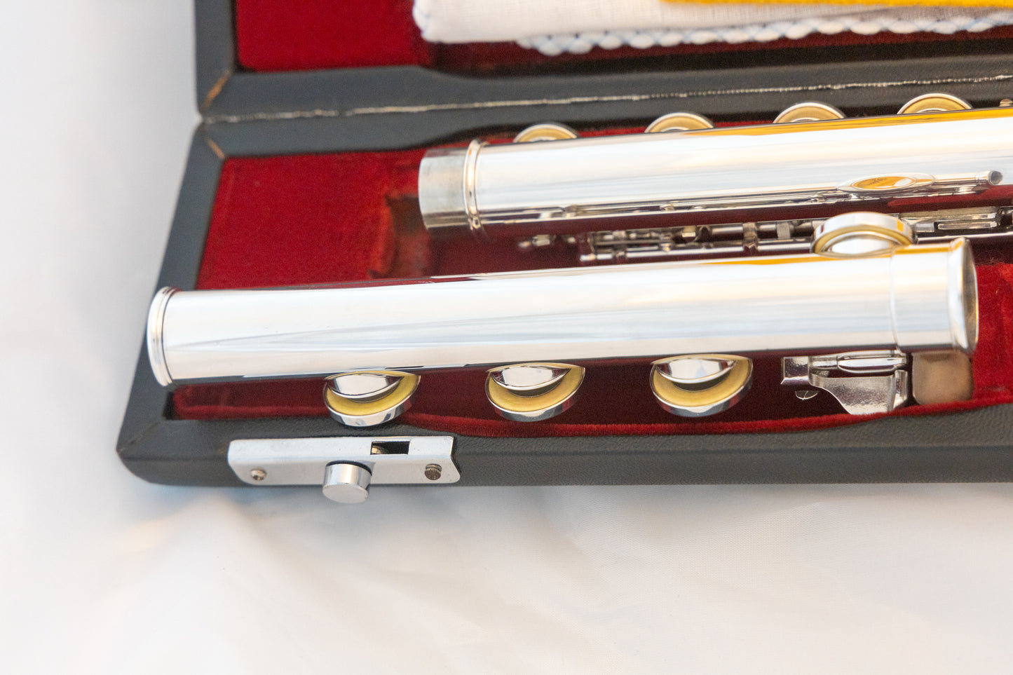 Pearl PF-661 Intermediate Flute *Solid Silver Headjoint *Open hole *Made in Japan *Overhauled New Pads