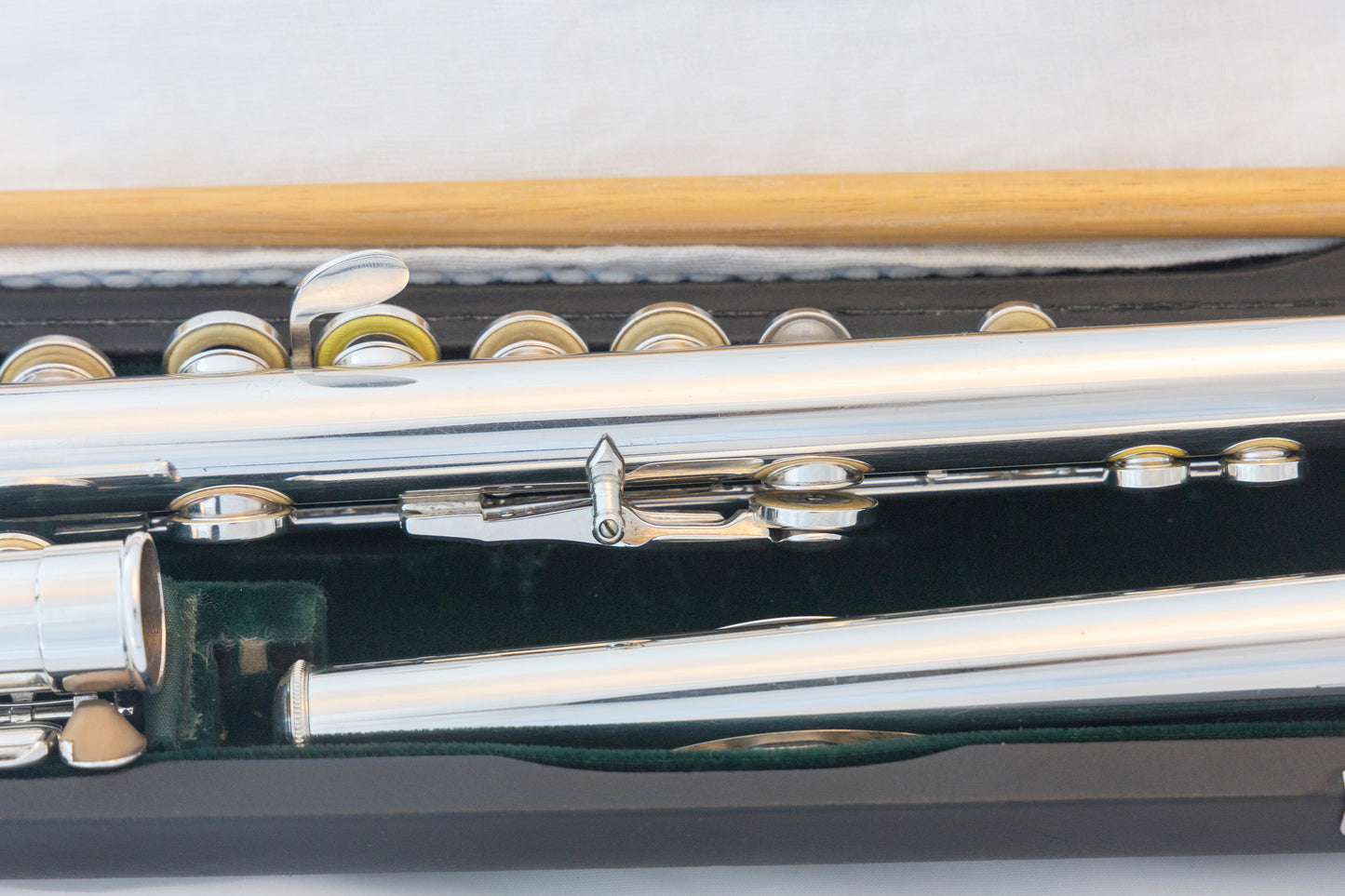 Pearl PF-501 Flute Silver-plated *Open-hole *Made in Japan *Cleaned & Serviced *Ready to play